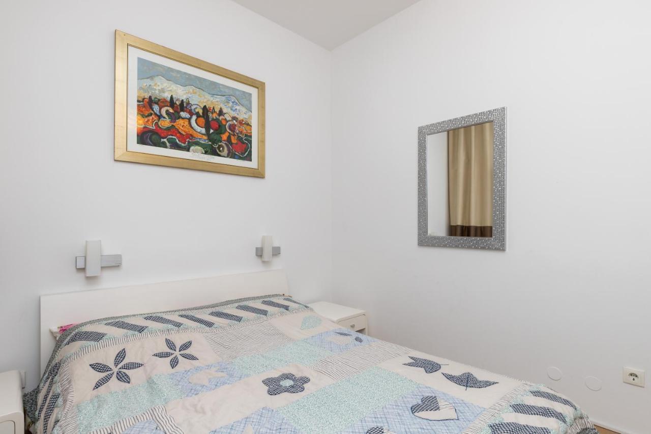 Apartment Van Gogh ドゥブロブニク エクステリア 写真